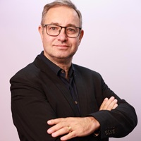 Associado: Alexandre Noronha Chacon