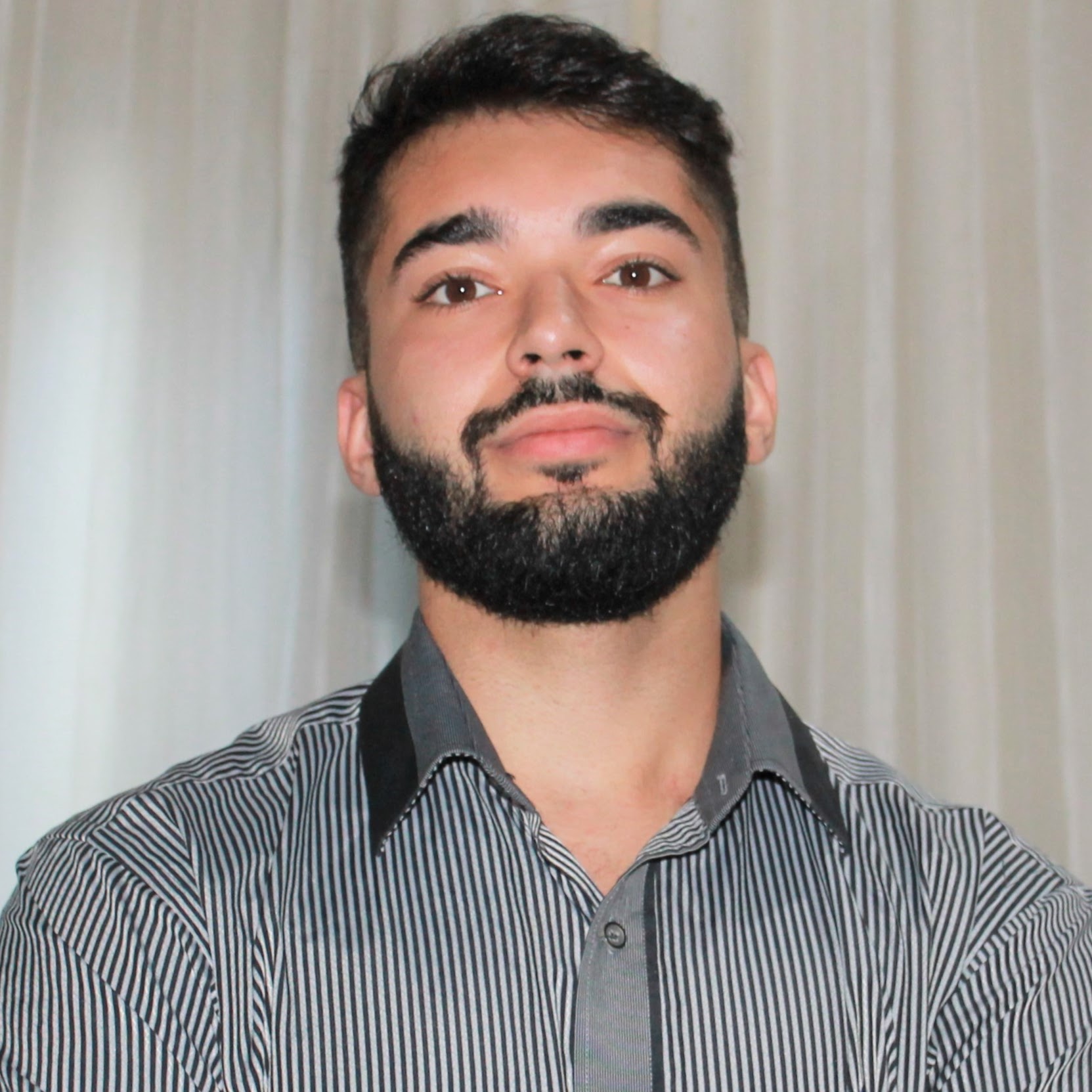 Associado: Henrique Vieira Figueiredo