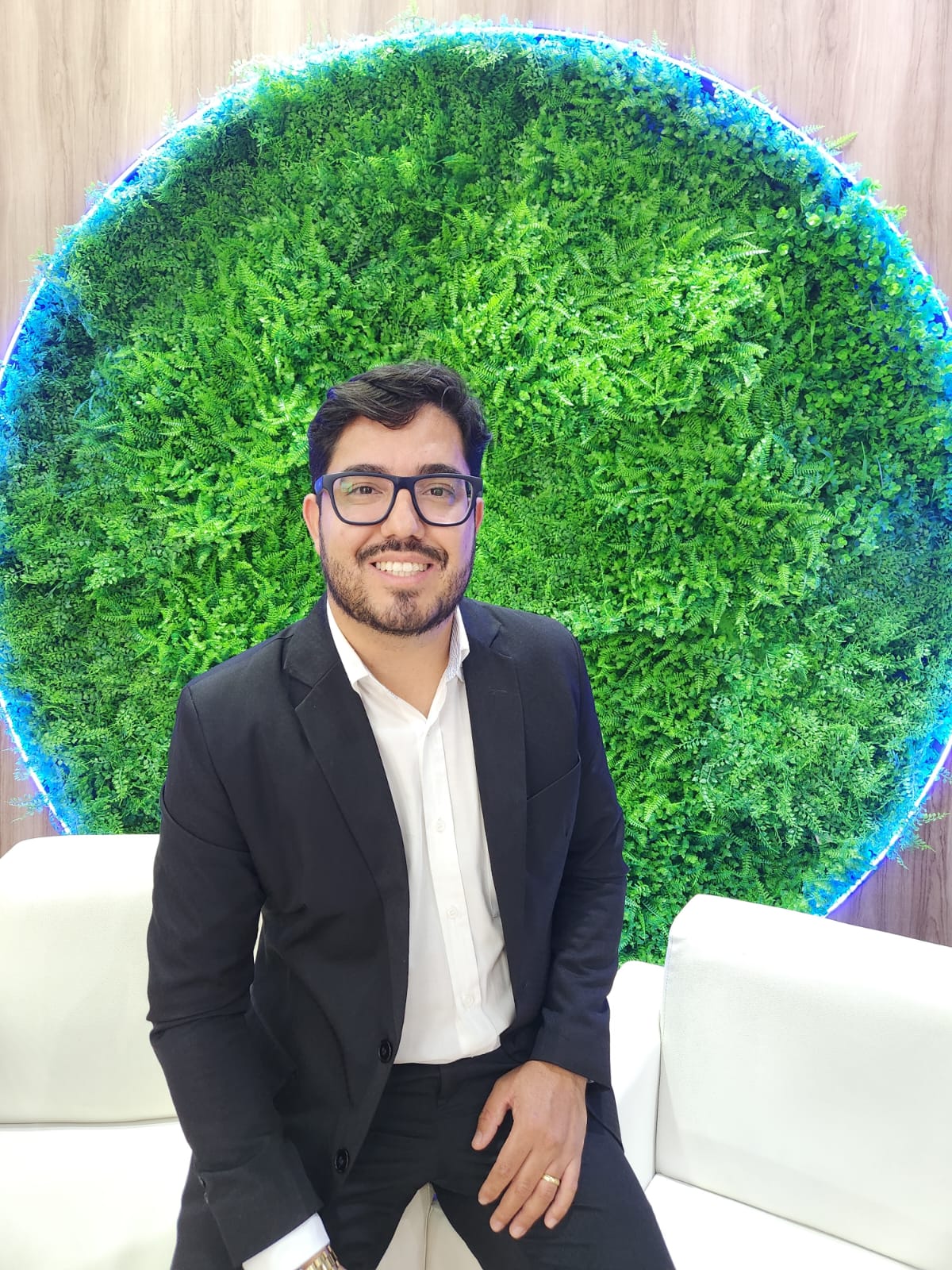 Associado: ANDRE DA SILVA TAVARES DE MAGALHAES